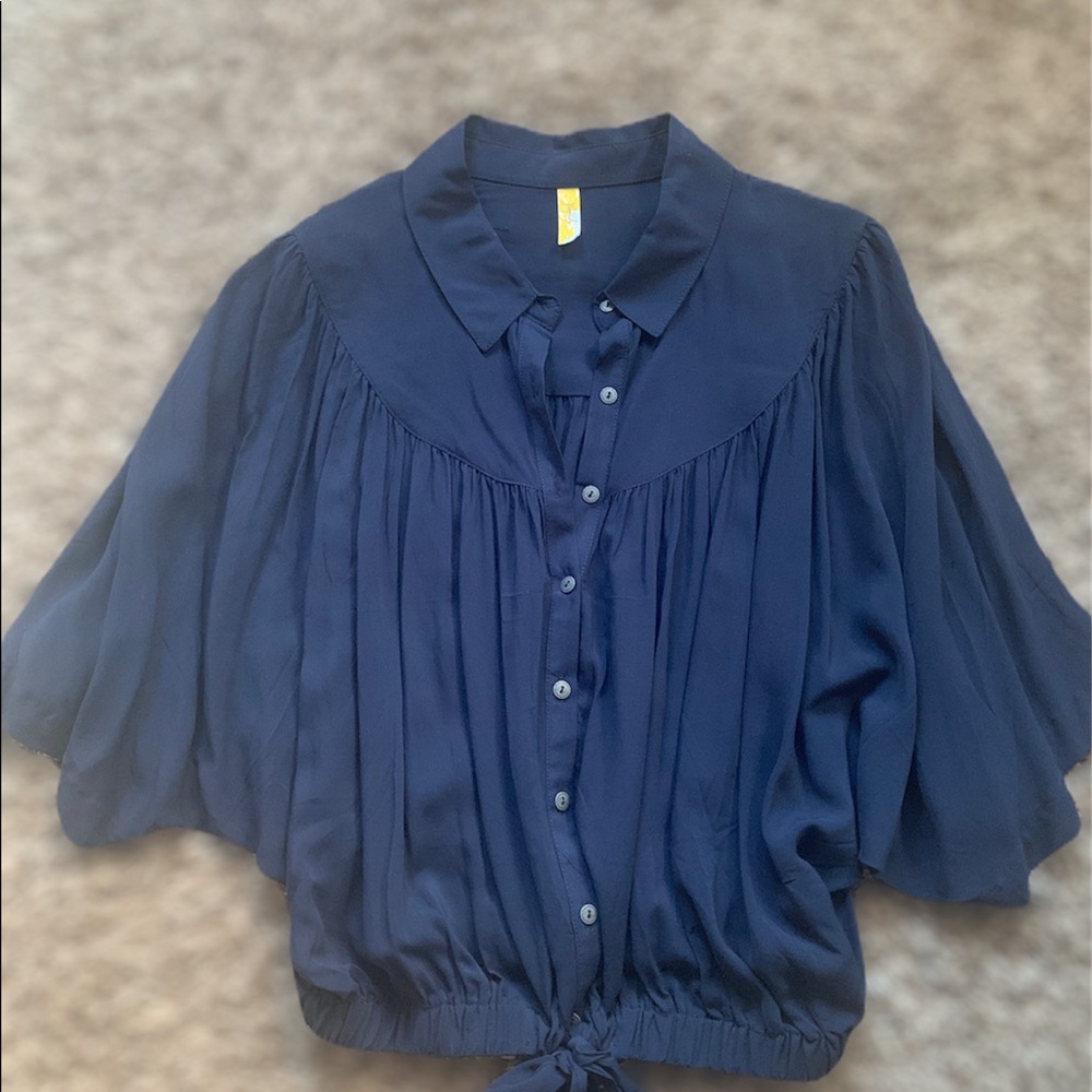 Free People Crop shirt